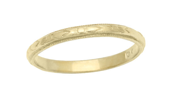 Vintage Floral Engraved Baby Ring in 10 Karat Yellow Gold | Art Deco Circa 1920's