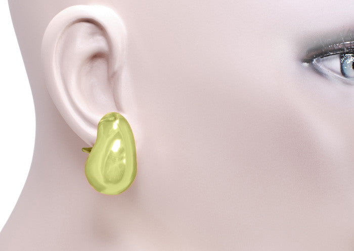 Retro Moderne Heavy Teardrop Clip Antique Earrings in 14 Karat Yellow Gold - Item: E107 - Image: 2