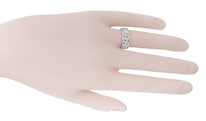 Sterling Silver Scrolls and Pansy Flowers Filigree Engraved Wedding Band - 7.5mm Wide - Item: SSR1114 - Image: 3