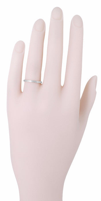 Art Deco Engraved Wheat Wedding Band in Sterling Silver - Item: SSR858ND - Image: 3