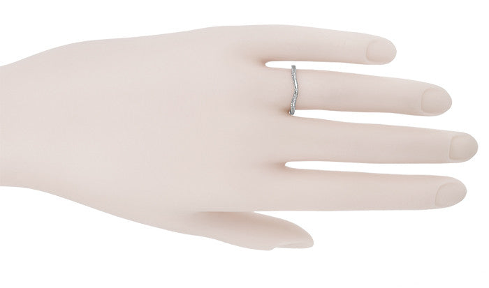 Contoured Art Deco Flowers and Wheat Engraved Filigree Wedding Band in Sterling Silver - Item: SSWR356 - Image: 5