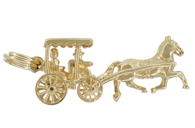 Bahamas Horse Drawn Carriage Movable Vintage Charm in 9 Karat Gold - alternate view