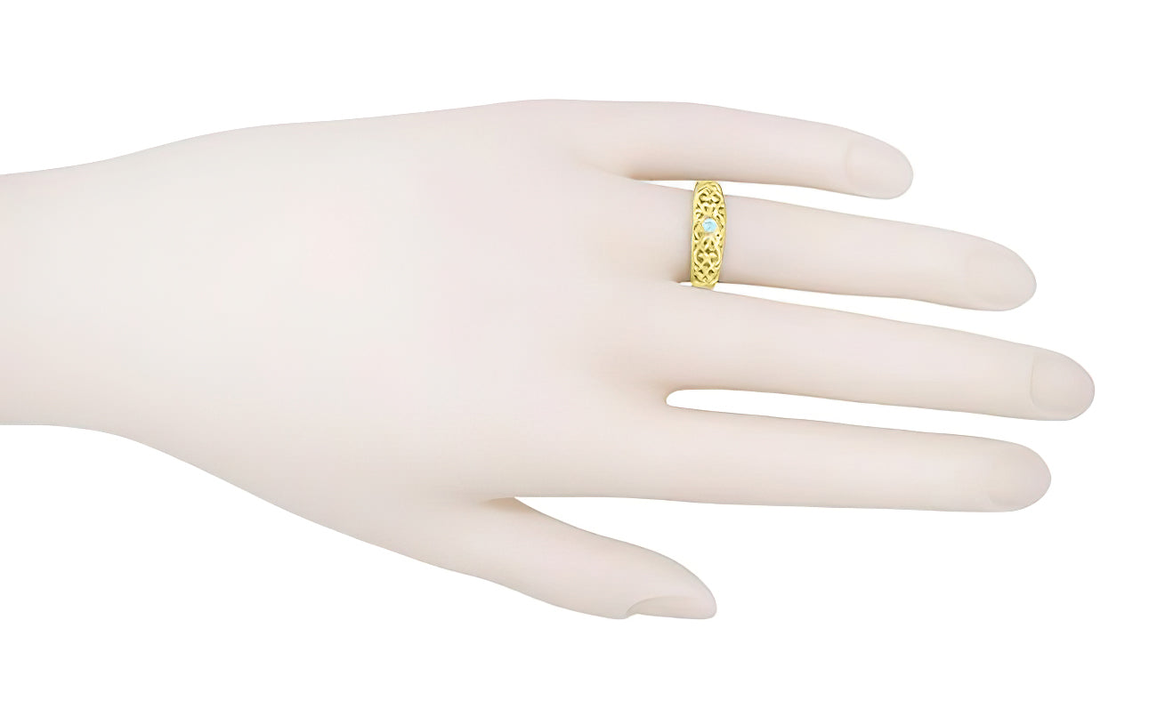 Edwardian Filigree Aquamarine Band Ring in 14 Karat Yellow Gold - Item: R197YAQ - Image: 3
