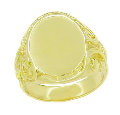Carved Antique Scrolls Victorian Oval Signet Ring in 14 Karat Yellow Gold