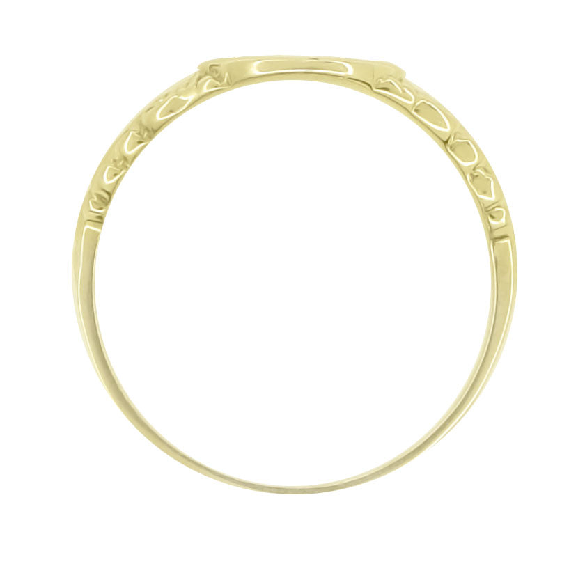 Victorian Fleur-de-Lis Oval Signet Ring in 14 Karat Yellow Gold - Item: R889Y - Image: 3