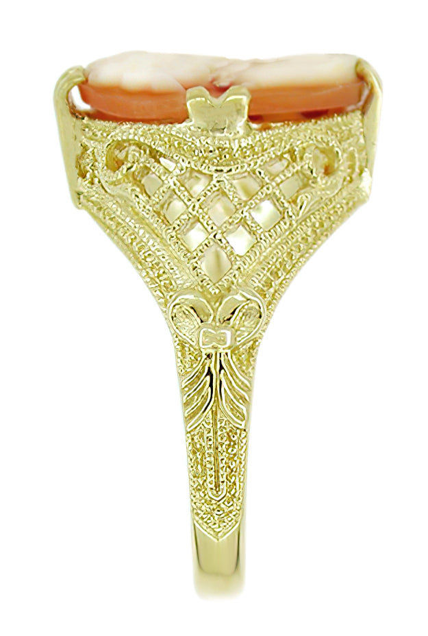 Art Deco Filigree Oval Shell Cameo Ring in 14 Karat Yellow Gold - Item: RV330 - Image: 3