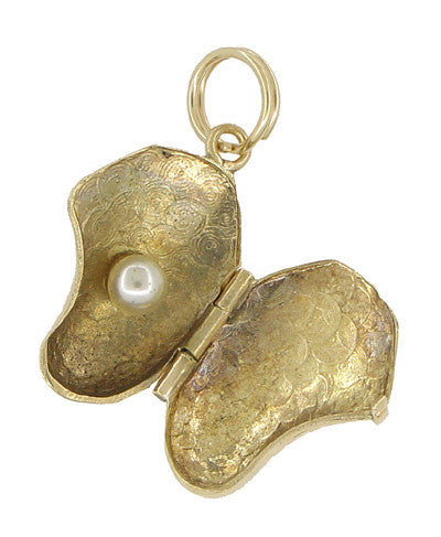 Pearl in the Opening Oyster Movable Charm in 14 Karat Gold