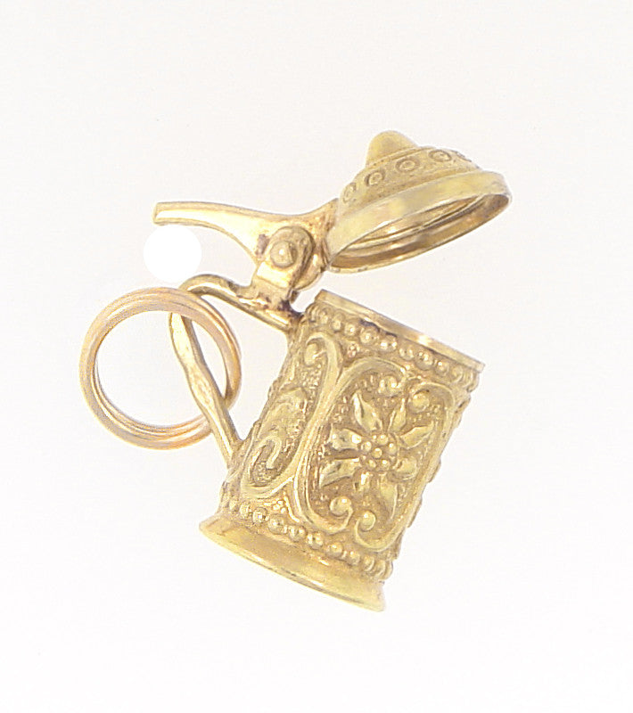 Vintage Moveable Beer Stein Charm in 14 Karat Yellow Gold - Item: C565 - Image: 2