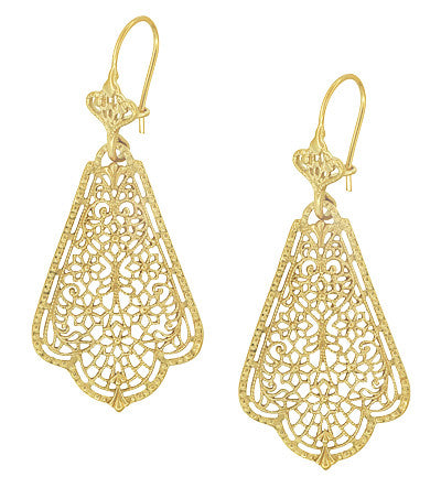 Scalloped Leaf Dangling Sterling Silver Filigree Edwardian Earrings with Yellow Gold Vermeil - Item: E169Y - Image: 3