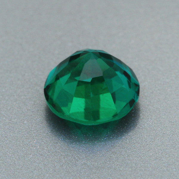 Stunning 6mm Round Jade Green Lab Created Emerald | 0.79 Carat - Item: ESYN003298 - Image: 2