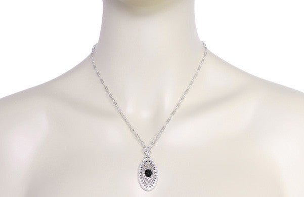 Art Deco Black Onyx Filigree Oval Pendant Necklace in Sterling Silver - Item: N148on - Image: 4