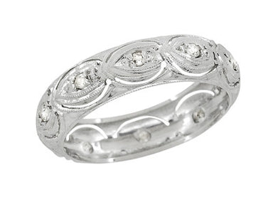 Art Deco Filigree Scallop Ovals and Diamonds Antique Wedding Ring in Platinum - Size 6