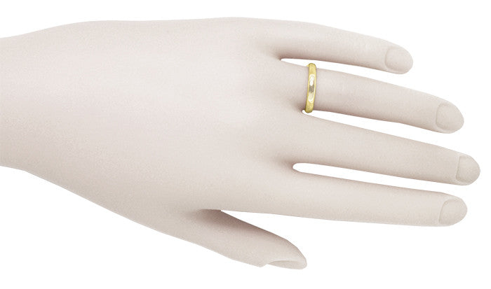 Tiffany & Co Lucida Wedding Band 3mm Wide in 18K Yellow Gold Ring Size 6 - Item: R1221Y18 - Image: 3