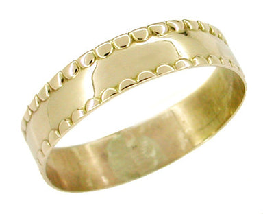 Antique Victorian Baby Ring in 10 Karat Gold - Ring Size 2.5