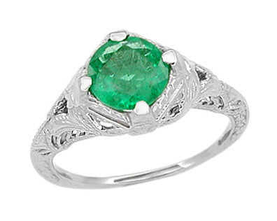 Art Deco Emerald Engraved Filigree Ring in Platinum - Item: R410 - Image: 2