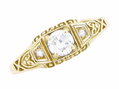 Art Deco Filigree Diamond Engagement Ring in 14 Karat Yellow Gold - Item: R640Y - Image: 4