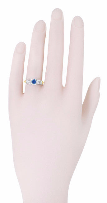 1950's Vintage Style Mid Century Cornflower Blue Sapphire Engagement Ring with Side Diamonds in Mixed Metal 14K Yellow & White Gold - Item: R728 - Image: 5