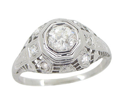 Art Deco Antique Diamond Filigree Engagement Ring in 18 Karat White Gold - Item: R866 - Image: 5