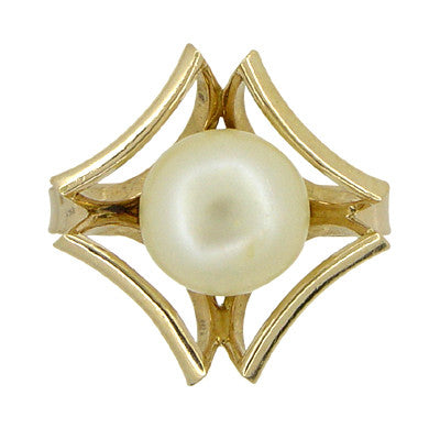 Mid Century Vintage Buttercup Frame Pearl Solitaire Ring in 18 Karat Yellow Gold - Item: R924 - Image: 4