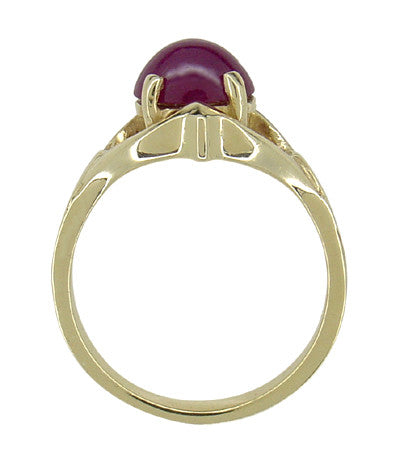 Oval Ruby Cabochon Vintage Ring in 14 Karat Gold - Item: R926 - Image: 2